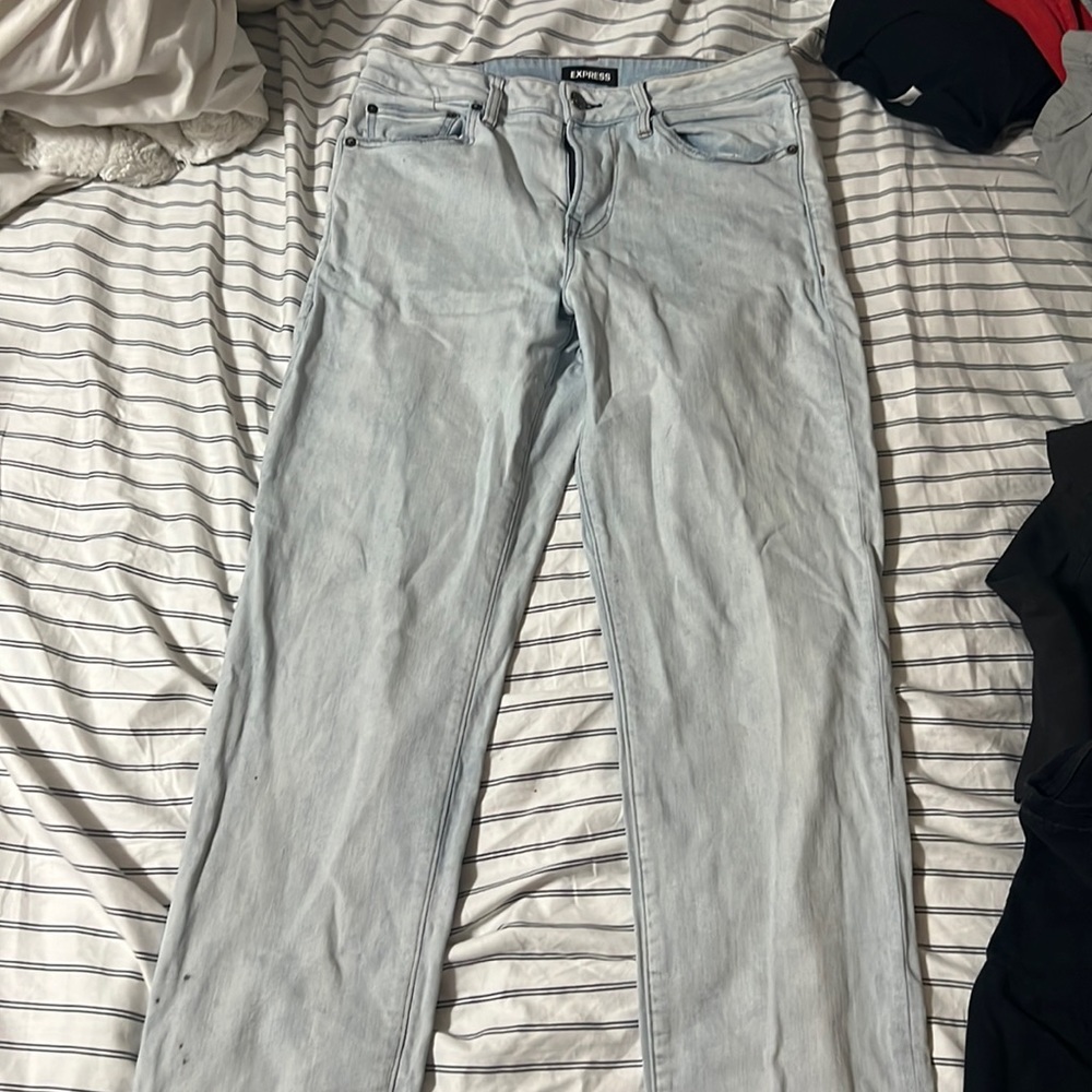 Express lightwash jeans